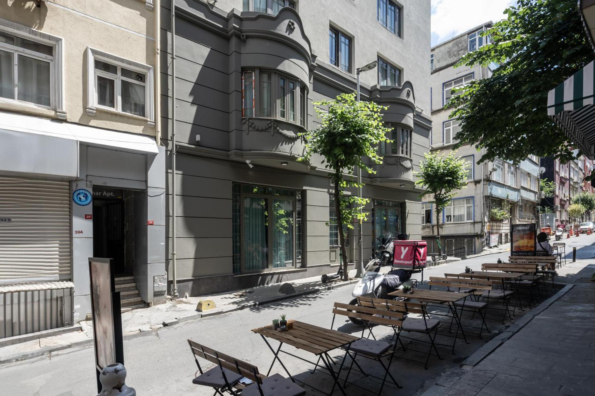 Hotel Noble Pangalti Istanbul Exterior foto