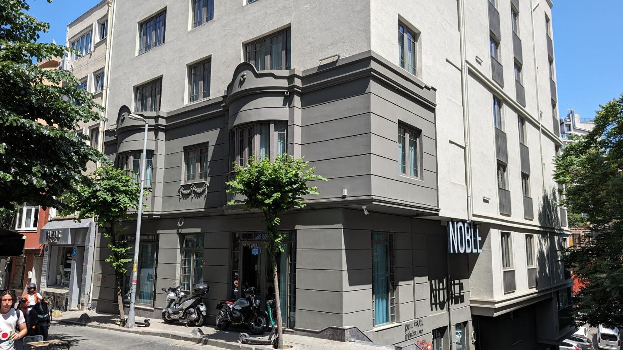 Hotel Noble Pangalti Istanbul Exterior foto